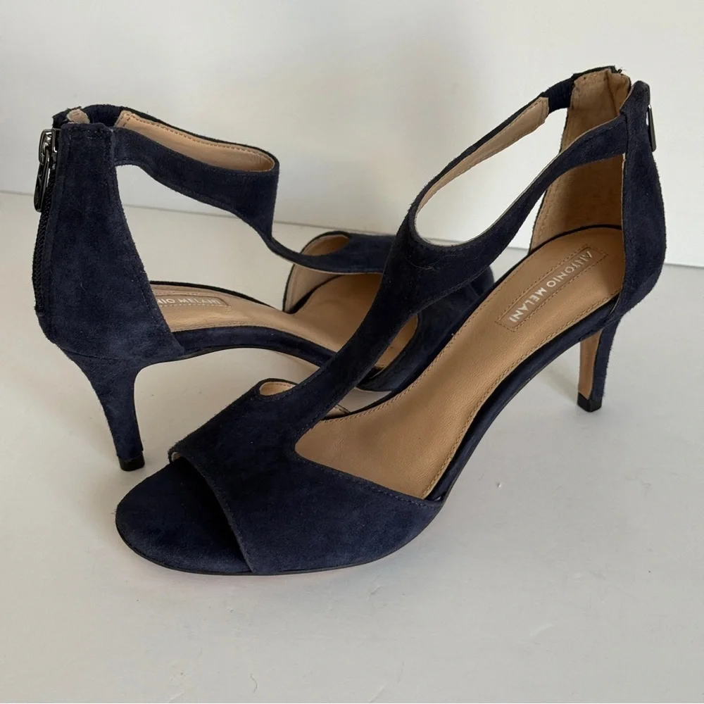 Antonio Melani T-Strap Kitten Heels Blue Velvet Heeled Sandals Size 7M